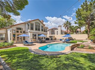 8320 Opal Cove Dr, Las Vegas, NV 89128