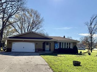 2019 S Rogers Ct, New Berlin, WI 53146