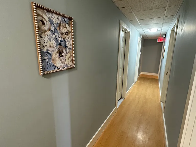 9 Viall — Photo 15