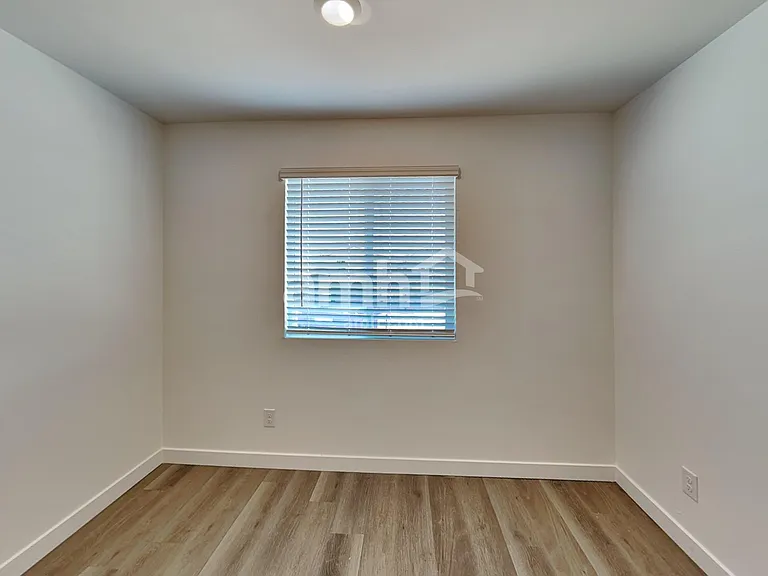 6306 W Calle Bilboa — Photo 12