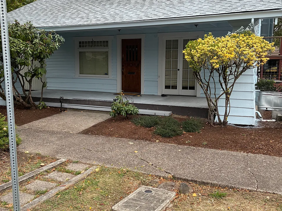 50 W 15th Ave #2