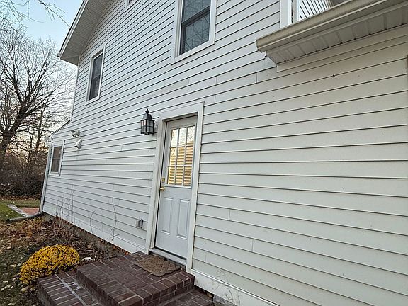 4th image of 354 Highland Ave