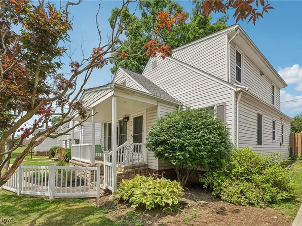 2610 Brookdale Ave, Parma, OH 44134