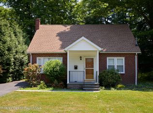 36 Millrock Rd, New Paltz, NY 12561