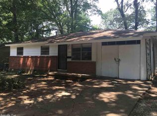 7318 Fairfield Dr, Little Rock, AR 72209