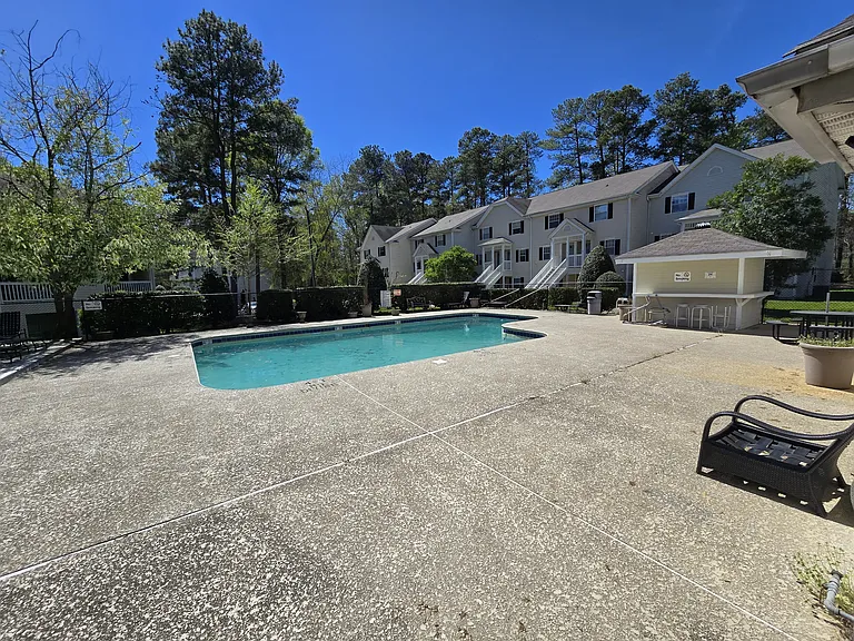 117 Kingsbury Dr — Photo 55