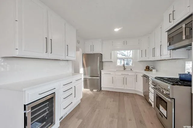 2478 S Glenmare St — Photo 8