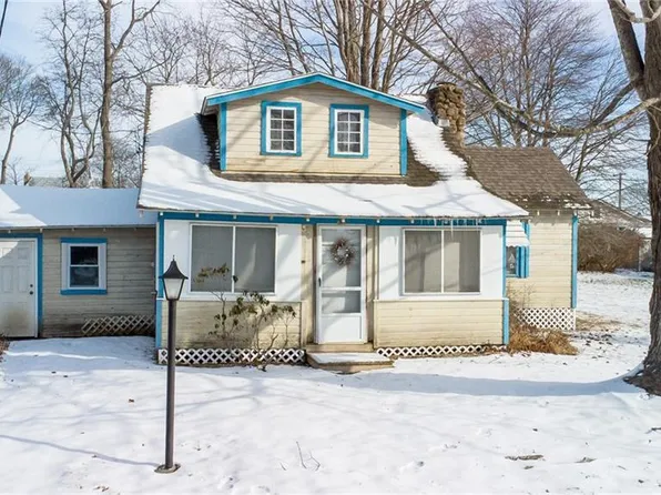 15 Griswold Road, East Lyme, CT 06357