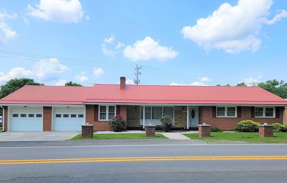 187 Water St, Peterstown, WV 24963 MLS 52365 Zillow