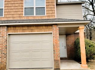 1558 N Dawn Dr, Fayetteville, AR 72703