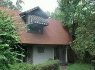 1714 S Club Ct, Tampa, FL 33612