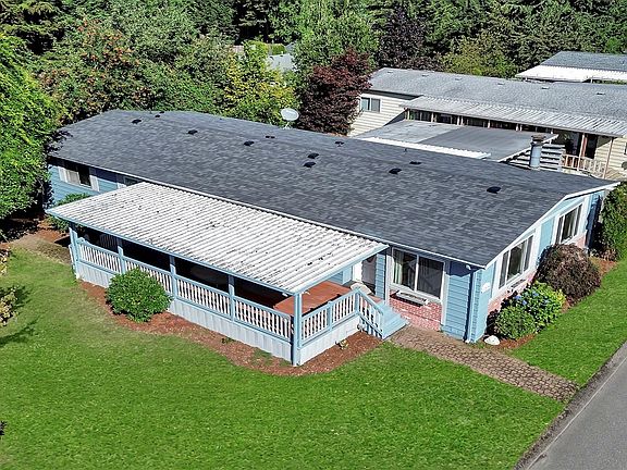 3rd image of 12404 122nd Avenue Ct E #62