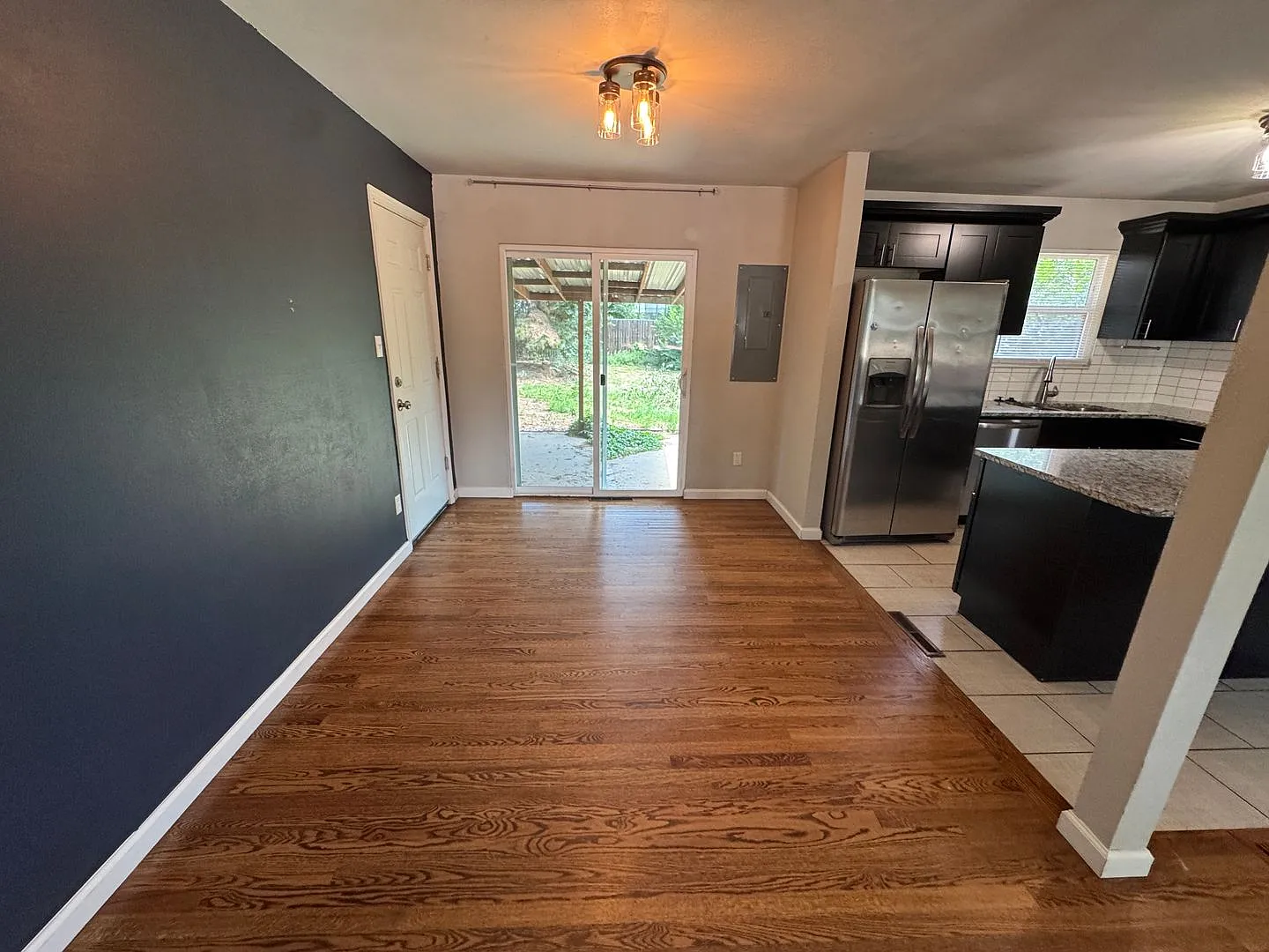 Stylish Tri-Level with Bonus Living Space and Huge Backyard! — Photo 3