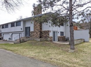 11913 70th Pl N, Maple Grove, MN 55369