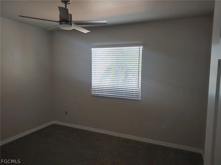 2434 Laurentina Ln — Photo 13