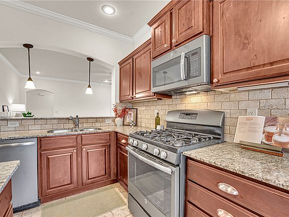 4th image of 3016 W Topaz Dr