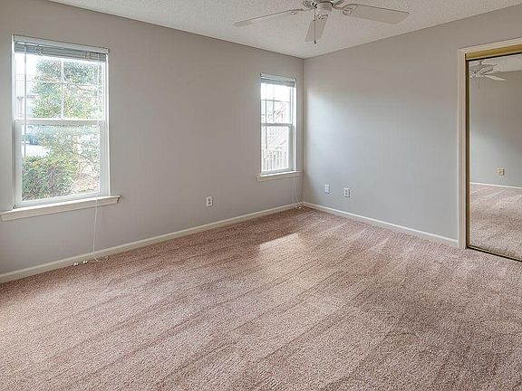 4th image of 1001 Deermouse Way #1001