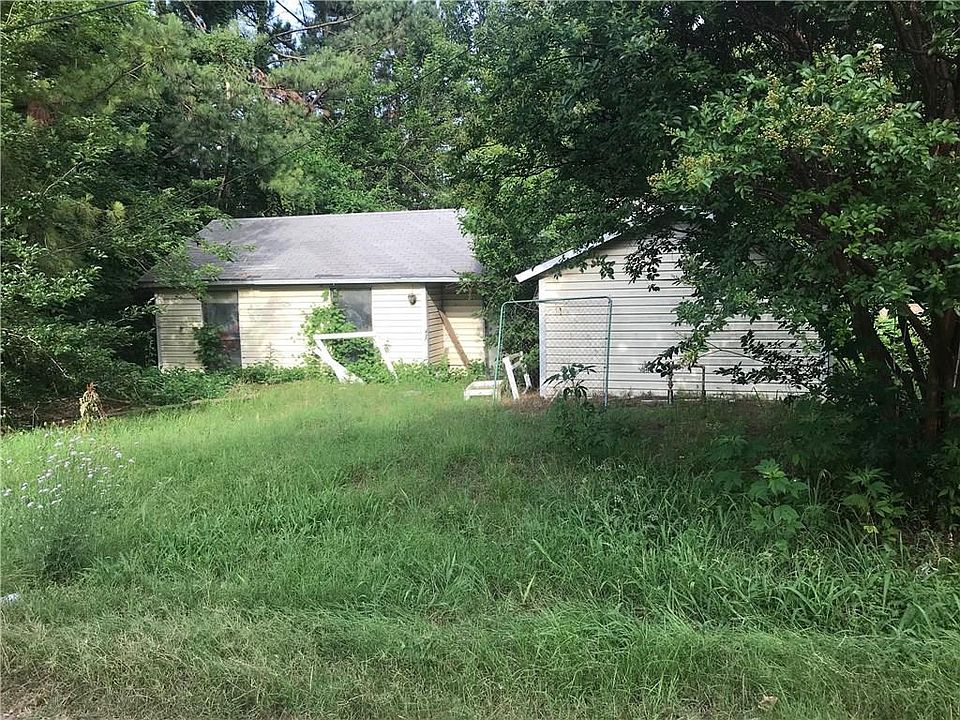 1st image of 55 Putnam Ln