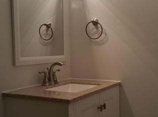 523 21st Ave E APT 21, Menomonie, WI 54751