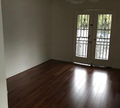 Dining room with new laminate