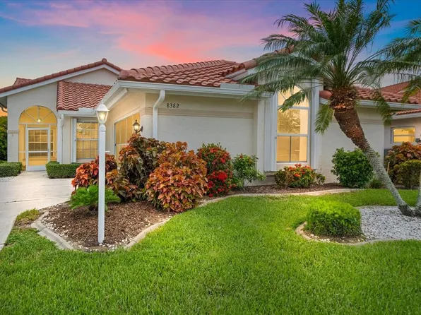 8382 Creekview Ln, Englewood, FL 34224