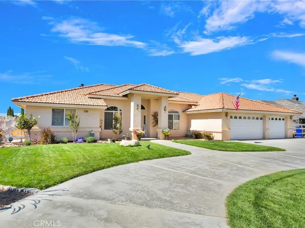 12410 Palomino Ln, Apple Valley, CA 92308