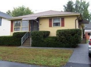 458 Cedar St, Manchester, NH 03103