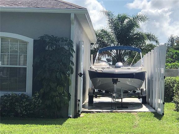5th image of 3835 Alamanda Hills Ln