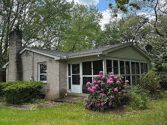 5th image of 37670 Miller Rd