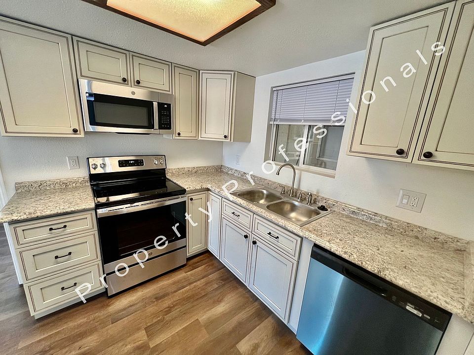 1st image of 777 Main St Unit 6