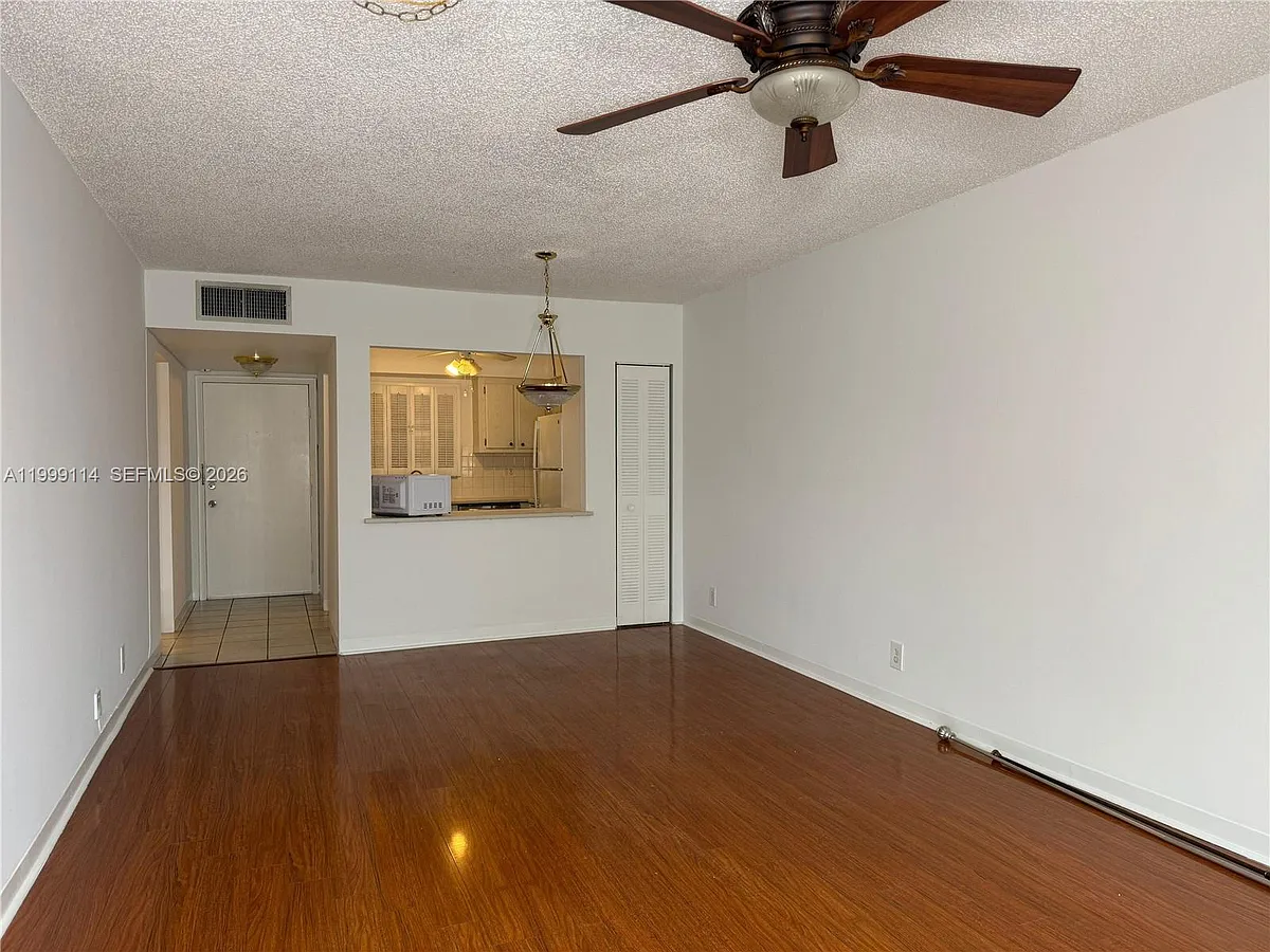 Building Photo - 6501 Winfield Blvd #A-33