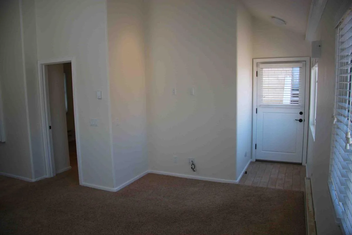 1 bed, 1000 sqft, $4,000 — Photo 2