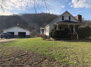 107 Audrey Ln, Elkview, WV 25071