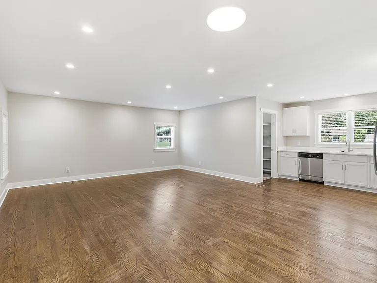 123 Hood Trl — Photo 9