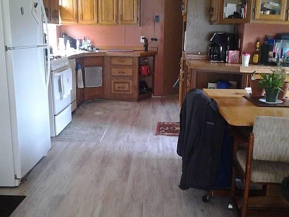 3rd image of 15057 Forest Blvd N Trailer 61