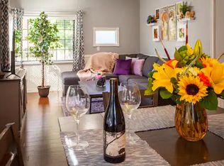 805 7th St, Santa Rosa, CA 95404