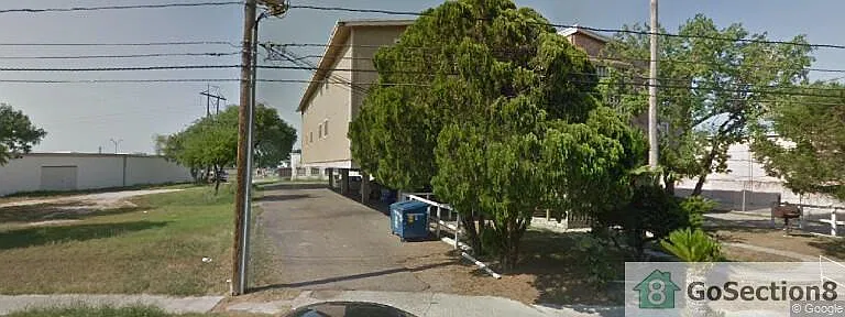 Building Photo 3