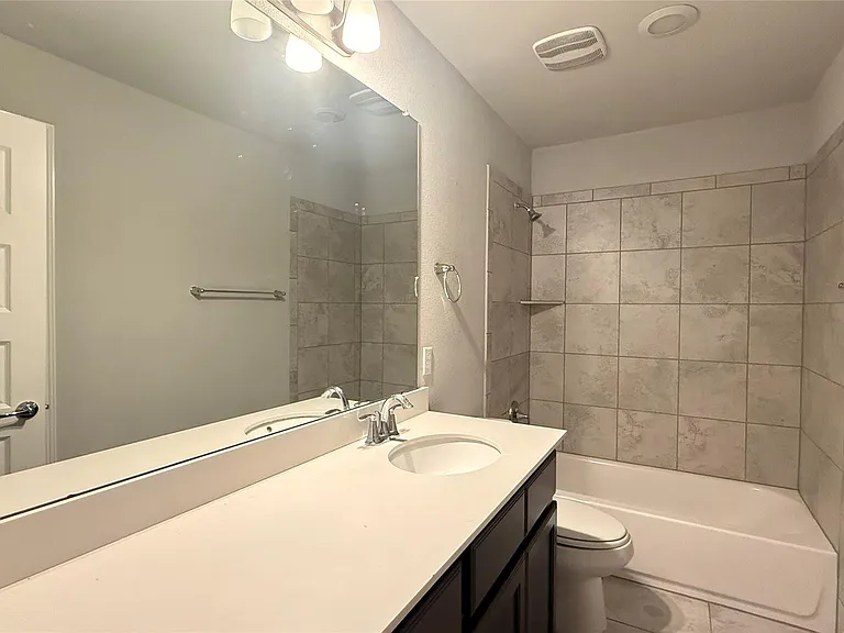 9102 Gage Dr — Photo 16
