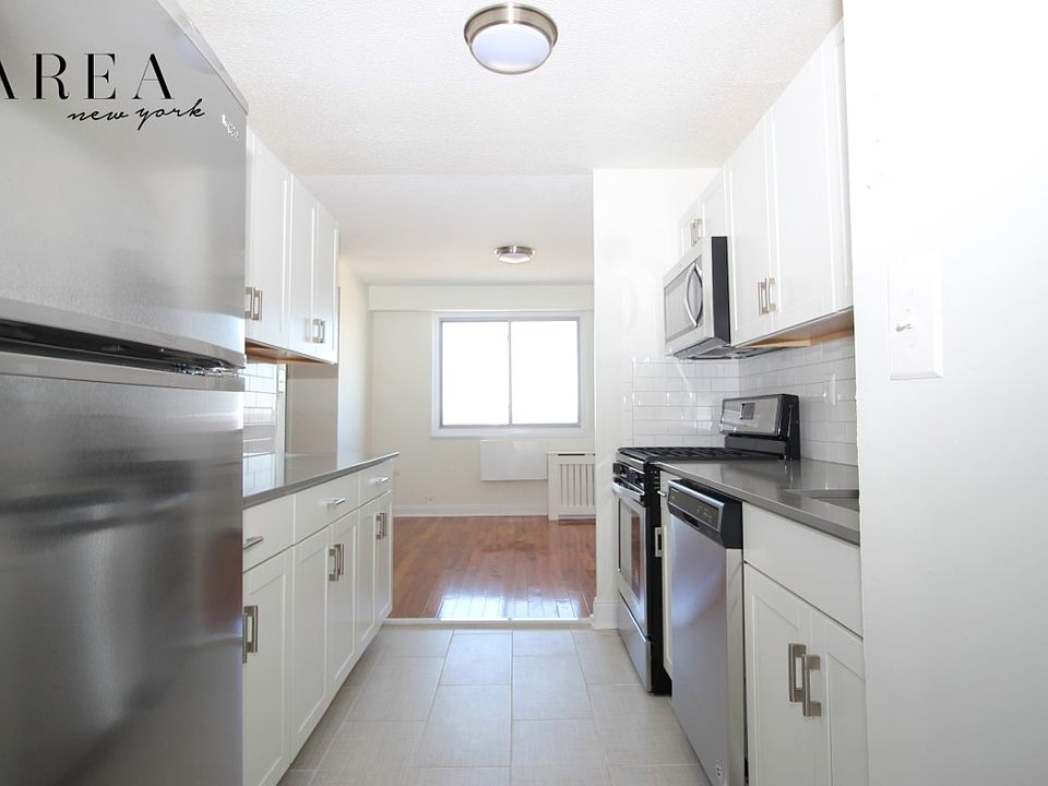1st image of 30 Park Ave APT 6L