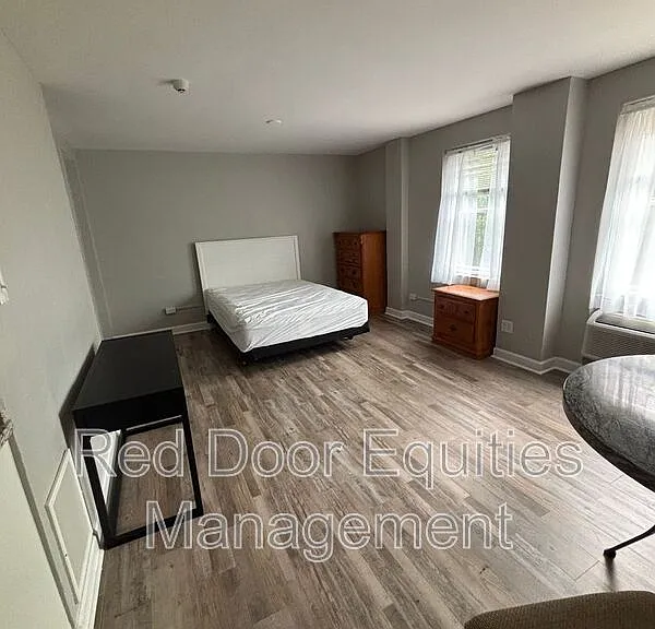 123 N Broad St #303 — Photo 8