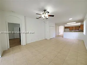 3704 Woodfield Ct — Photo 8