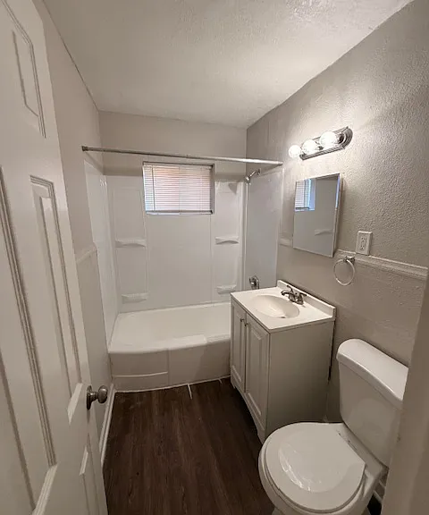 1621 Washington Blvd — Photo 4