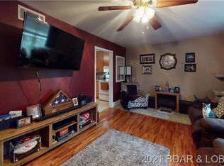303 N Oak St, Eldon, MO 65026