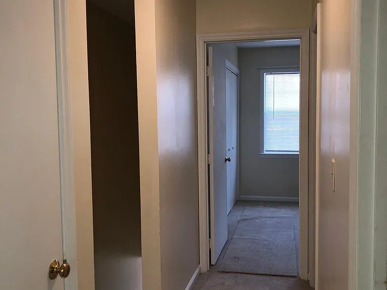 122 Marlowe Ct — Photo 12