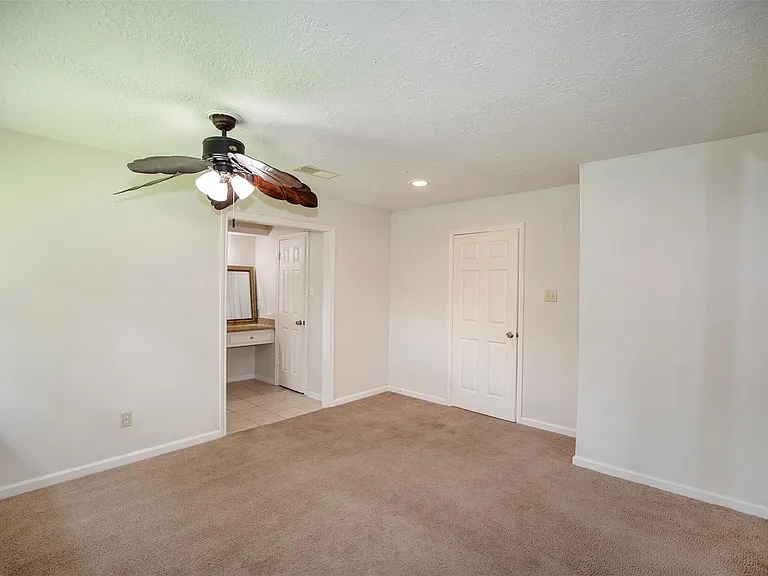 15106 Silverman St — Photo 19