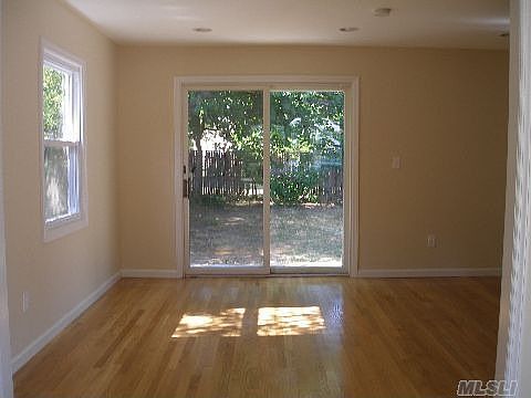 5th image of 791 Midwood St