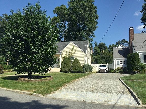 2nd image of 17 W Glen Ave