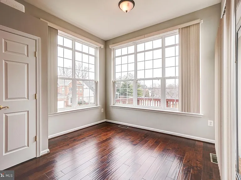 6160 Cinnamon Ct — Photo 16