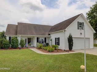 346 Winding Creek Rd, Rocky Point, NC 28457