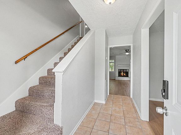 3rd image of 6839 Blue Ridge Dr